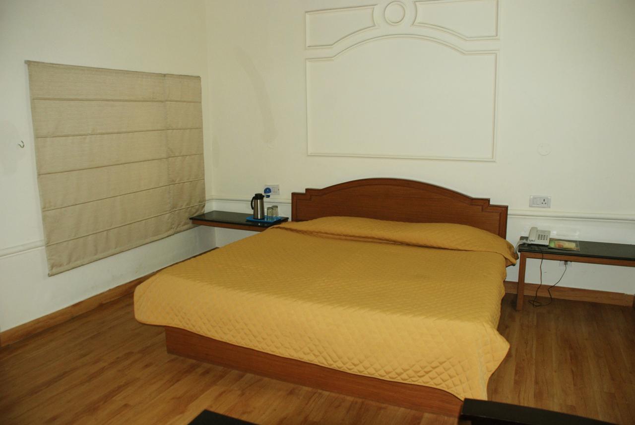 Alasia Hotel Kasauli Dış mekan fotoğraf